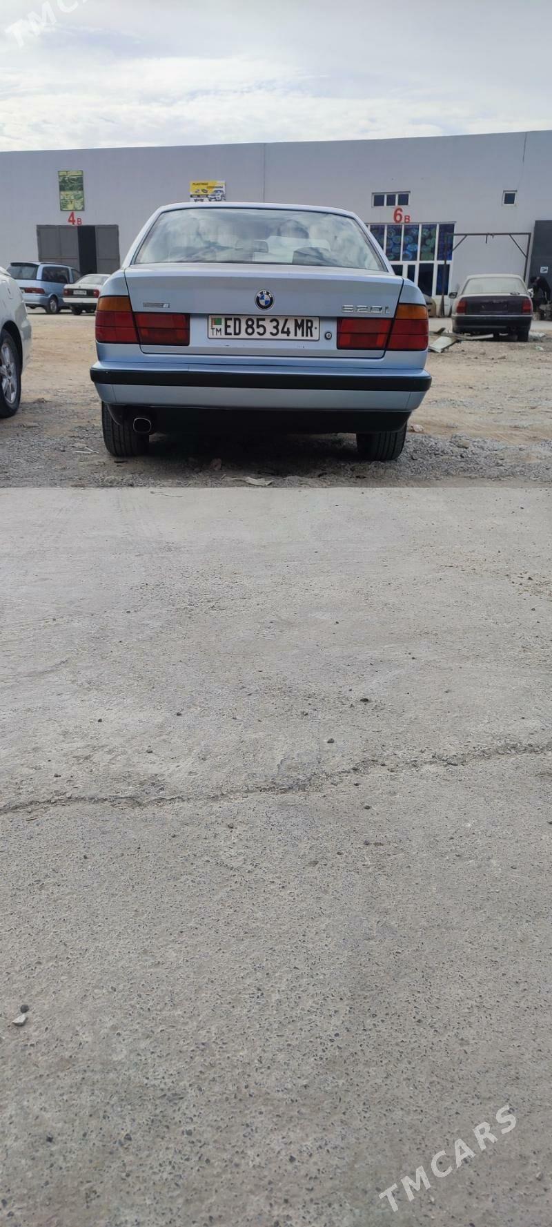 BMW 520 1990 - 70 000 TMT - Mary - img 3