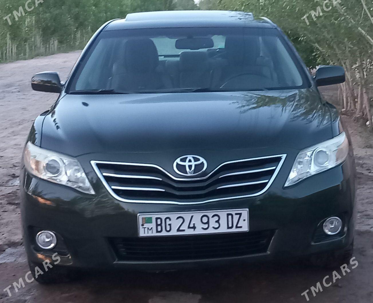 Toyota Camry 2011 - 230 000 TMT - Губадаг - img 1