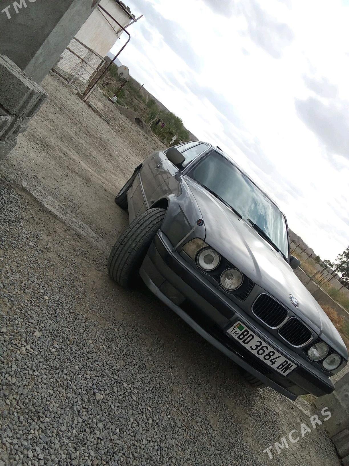 BMW 528 1992 - 55 000 TMT - Бузмеин - img 6