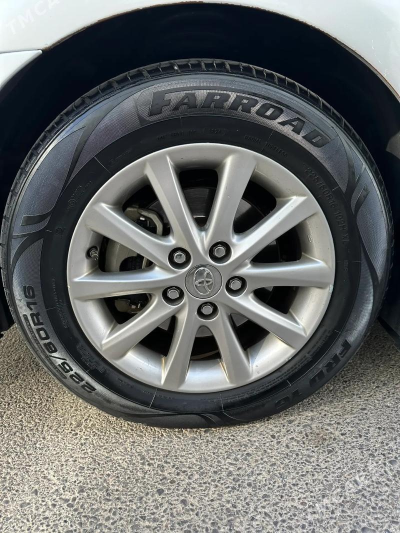 Toyota Camry 2010 - 215 000 TMT - Мары - img 6