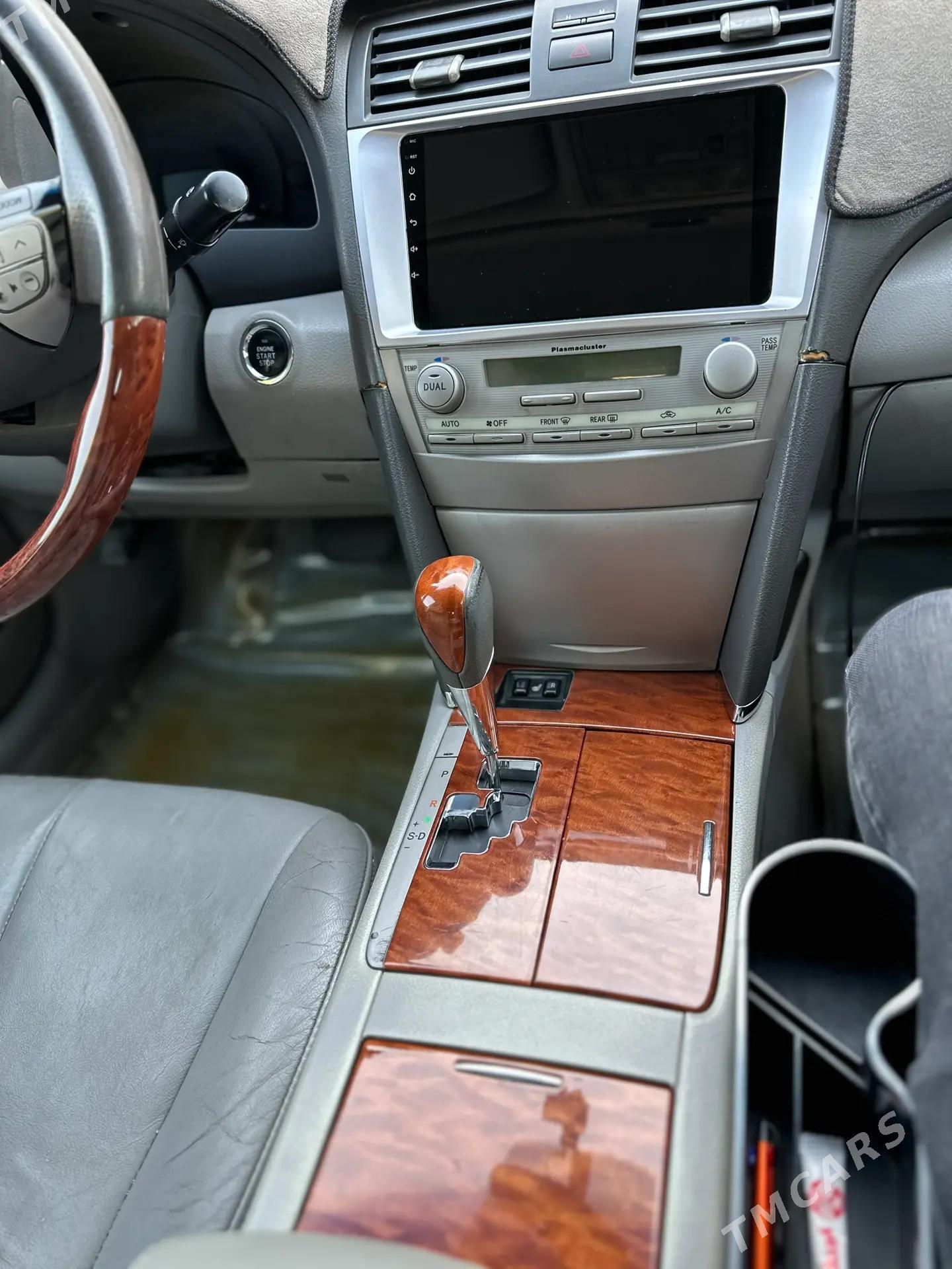 Toyota Camry 2010 - 215 000 TMT - Мары - img 4