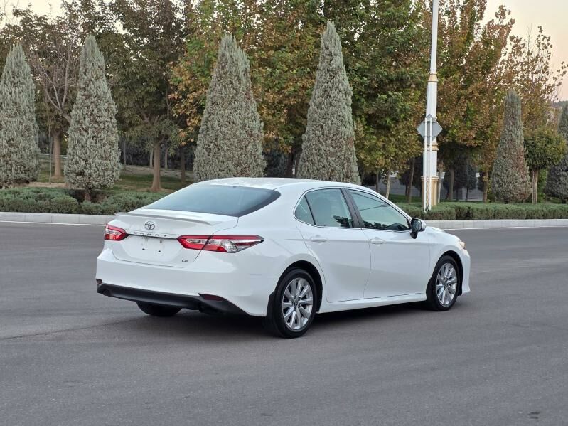 Toyota Camry 2020 - 320 000 TMT - Aşgabat - img 6