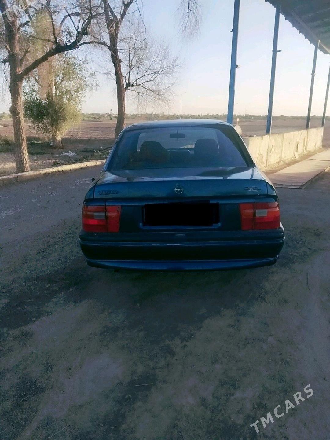 Opel Vectra 1994 - 40 000 TMT - Гурбансолтан Едже - img 2