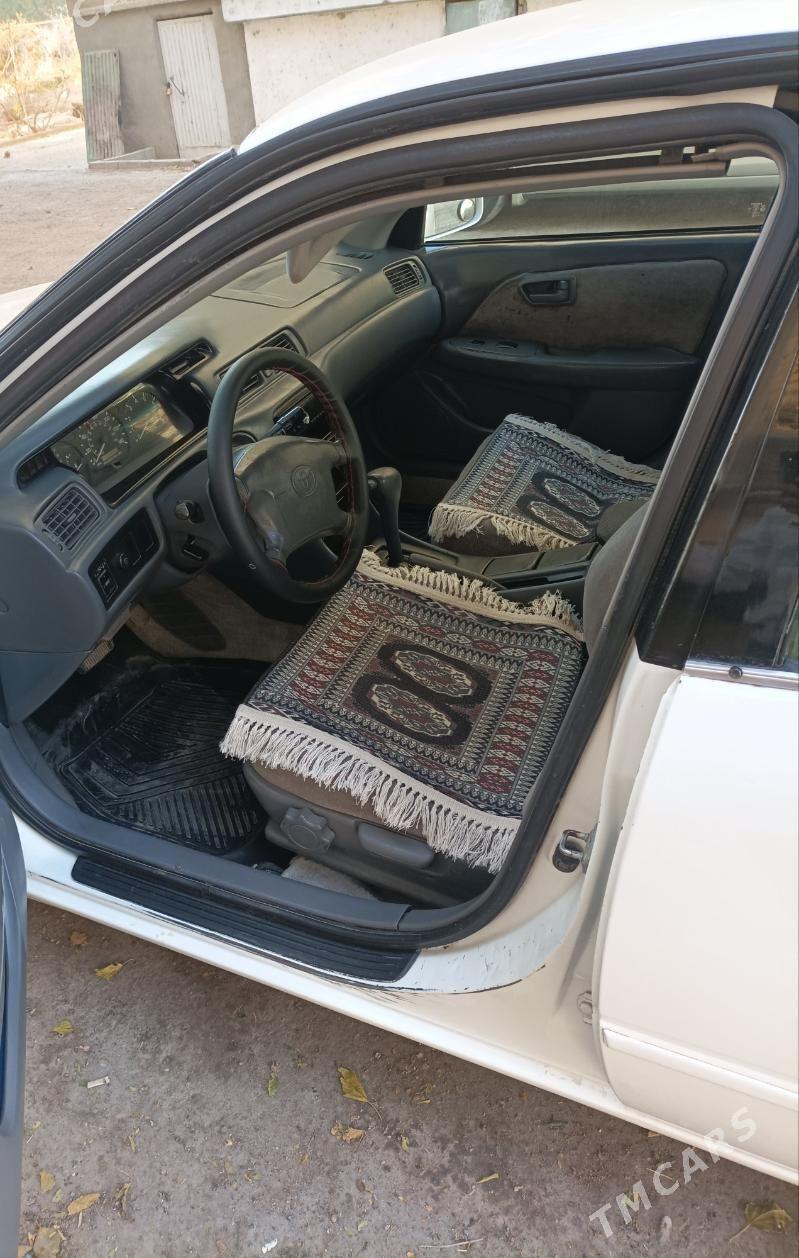 Toyota Camry 1998 - 122 000 TMT - Türkmenabat - img 7