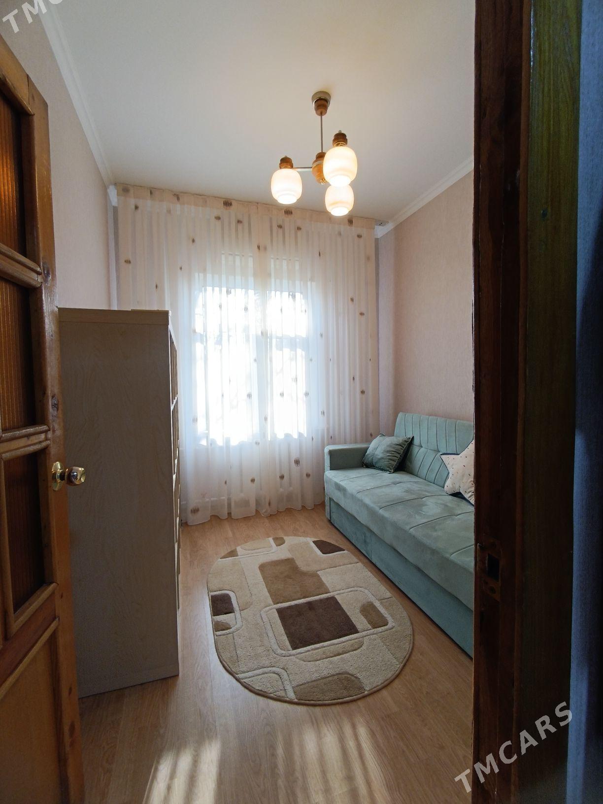 3ком-78м²,3 эт.15 школа.Лахути - Ким район - img 3