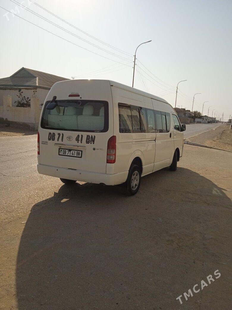 Toyota Hiace 2009 - 345 000 TMT - Esenguly - img 4