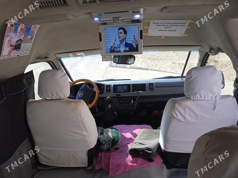 Toyota Hiace 2009 - 345 000 TMT - Esenguly - img 1