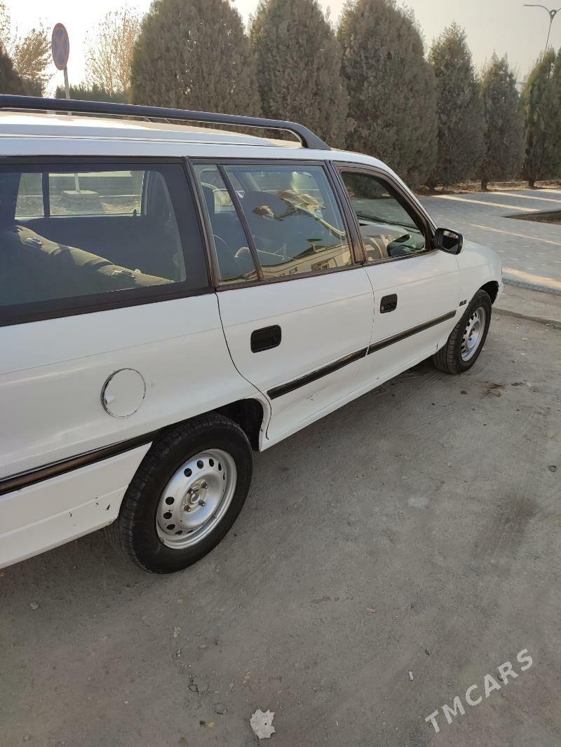 Opel Astra 1994 - 40 000 TMT - Шабатский этрап - img 5
