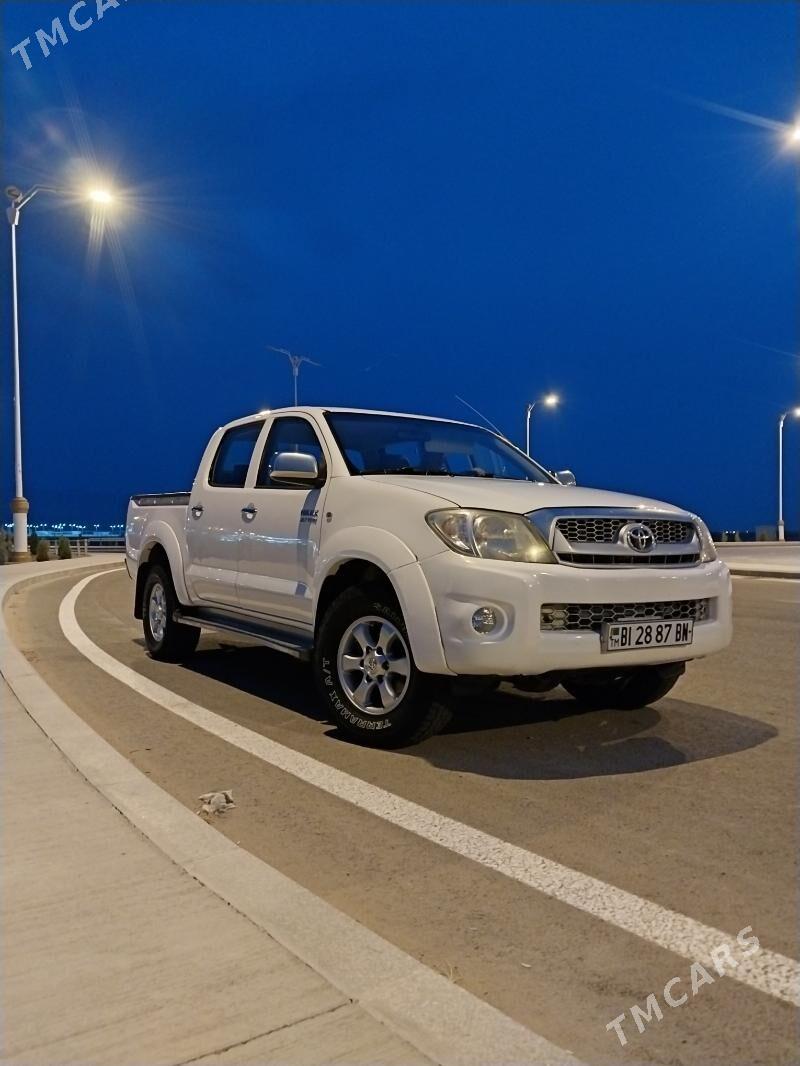 Toyota Hilux 2009 - 290 000 TMT - Туркменбаши - img 4
