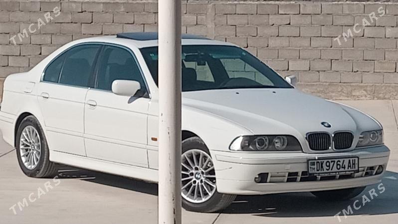 BMW E39 2002 - 140 000 TMT - Kaka - img 4