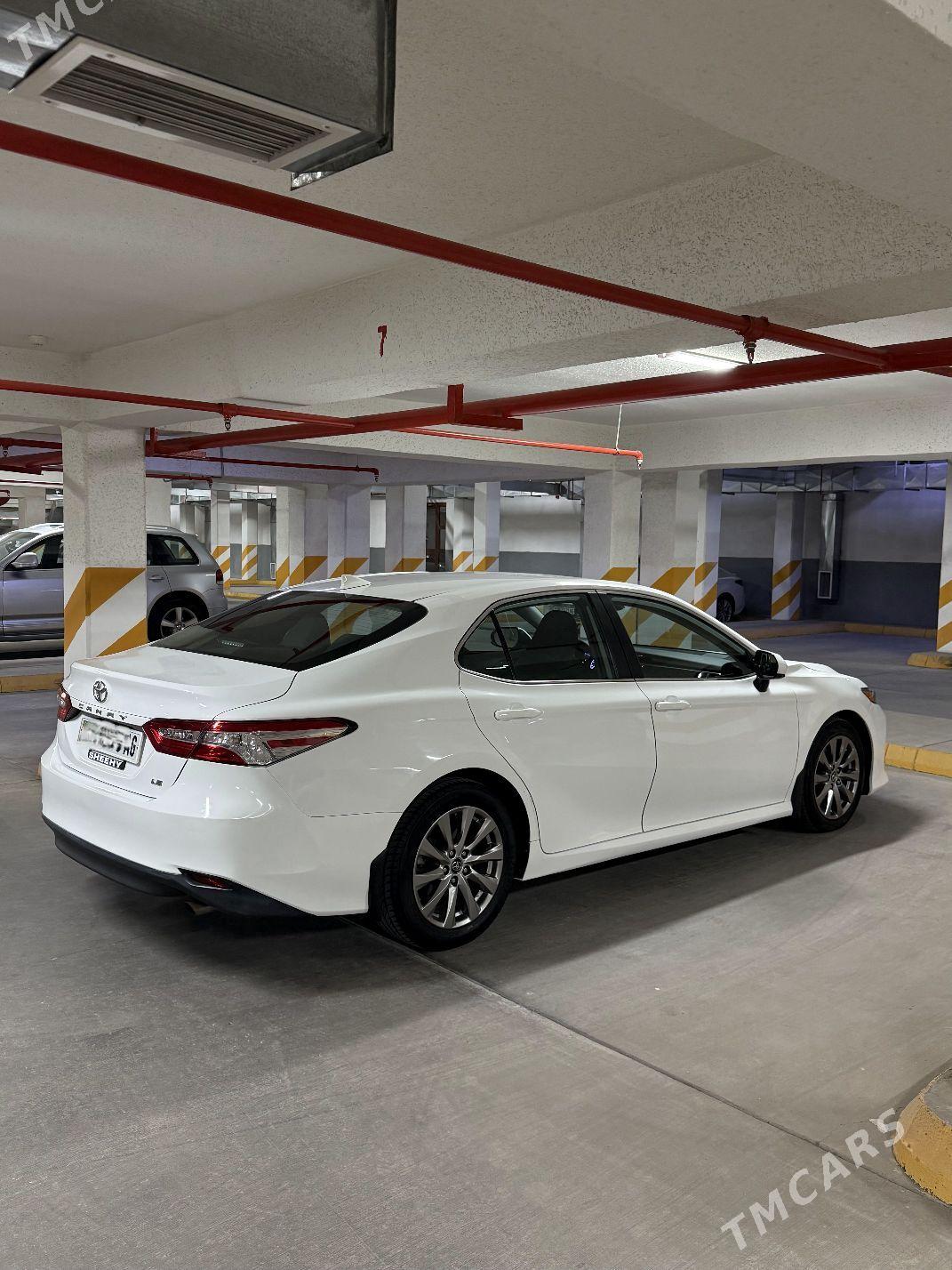 Toyota Camry 2020 - 310 000 TMT - Aşgabat - img 3