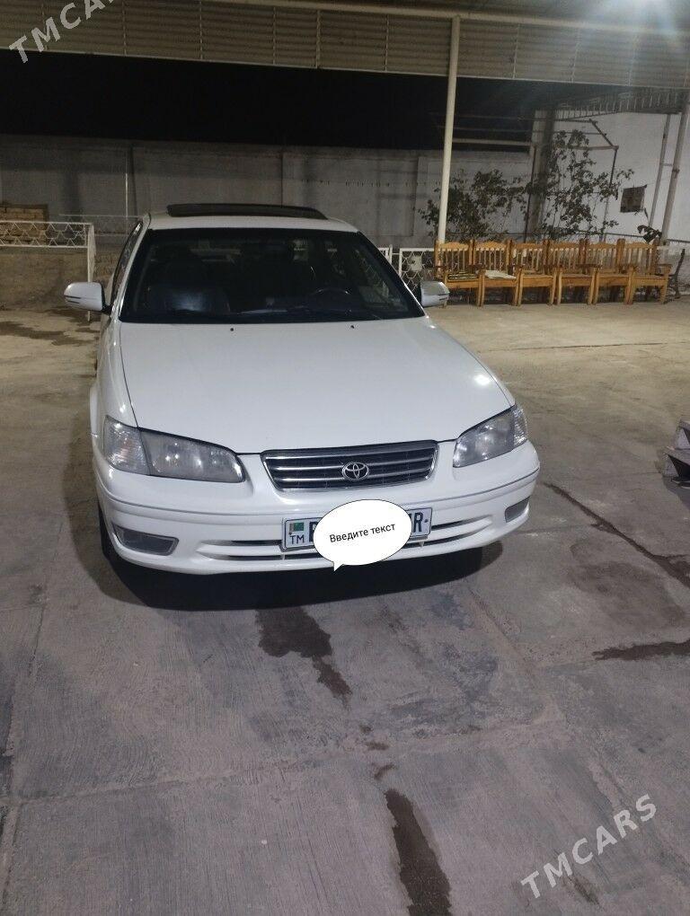 Toyota Camry 2000 - 215 000 TMT - Ёлётен - img 1