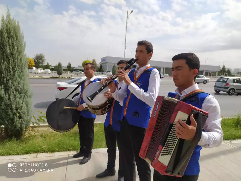 Sazanda tanscy gelnaljy depci - Aşgabat - img 5