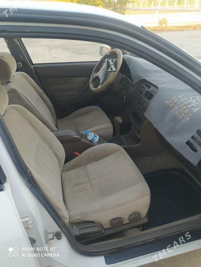 Toyota Camry 1995 - 60 000 TMT - Сакар - img 9