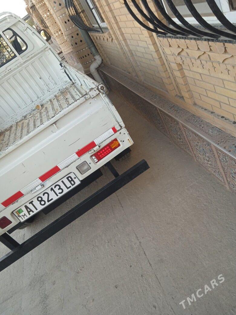 Kia Bongo 2013 - 80 000 TMT - Çärjew - img 1