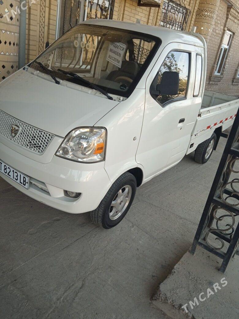 Kia Bongo 2013 - 80 000 TMT - Çärjew - img 4