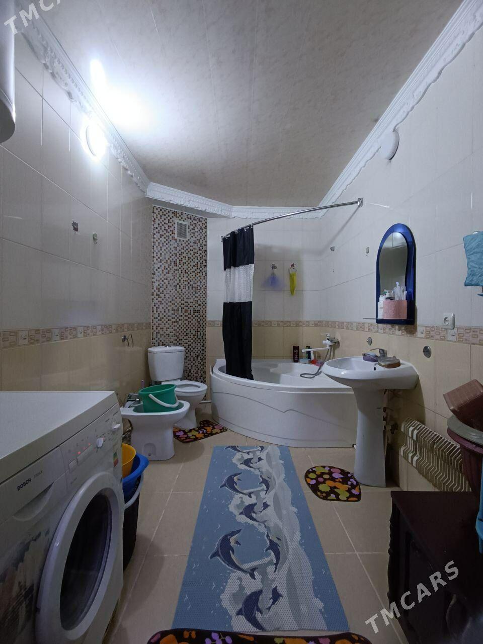 Центр 3комнатная - 1 mkr - img 5