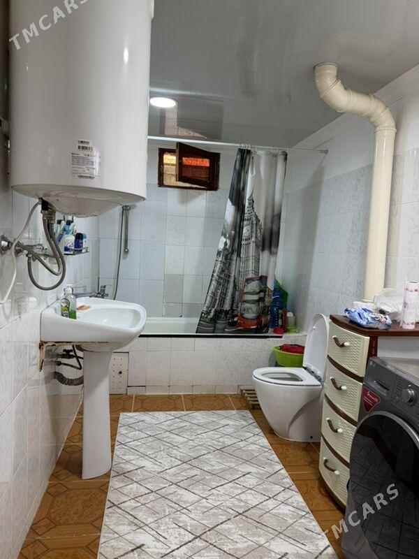 30 микрорайон 2 комнаты 1 этаж - 30 mkr - img 6