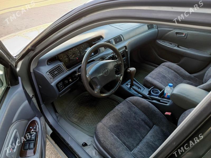 Toyota Camry 2000 - 160 000 TMT - Мары - img 1