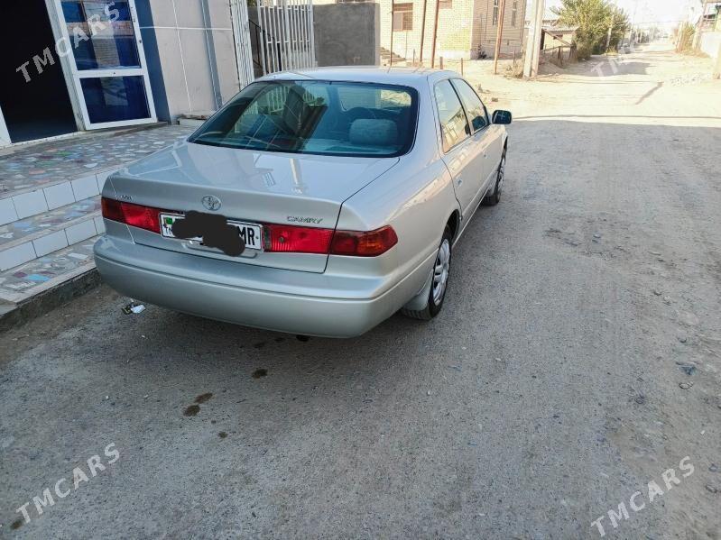 Toyota Camry 2000 - 160 000 TMT - Мары - img 5