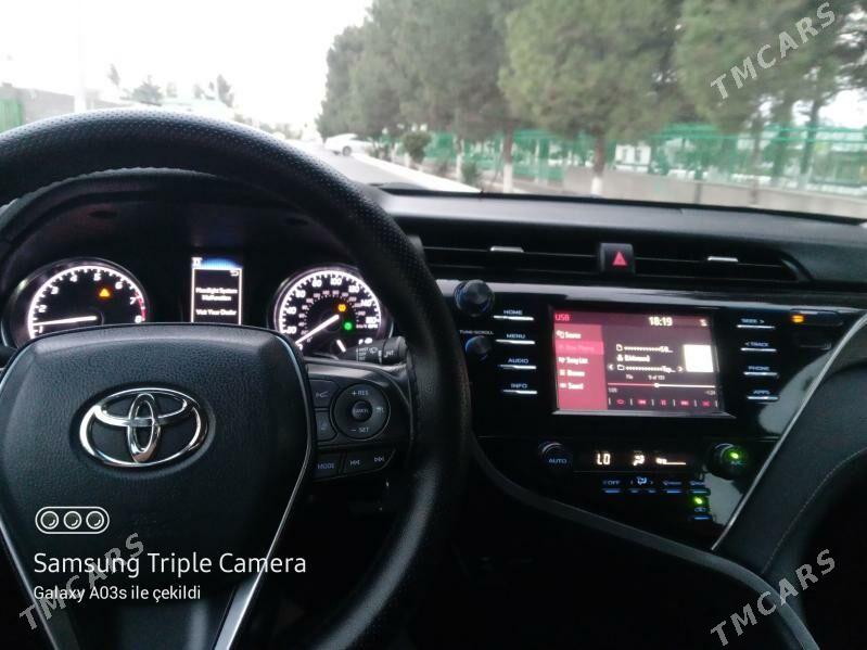Toyota Camry 2018 - 265 000 TMT - Gökje - img 5