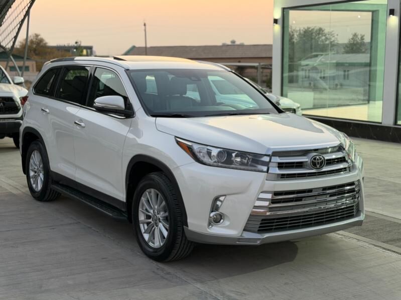 Toyota Highlander 2019 - 490 000 TMT - Balkanabat - img 3