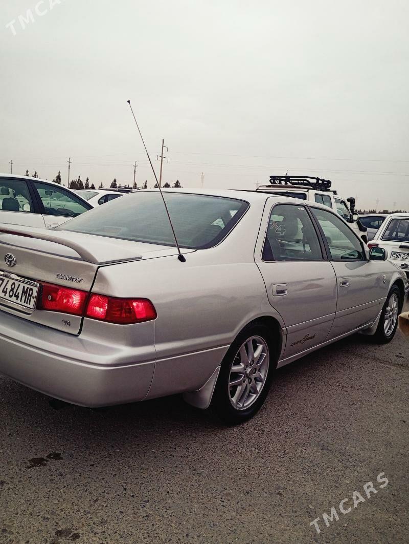 Toyota Camry 2001 - 180 000 TMT - Мары - img 2