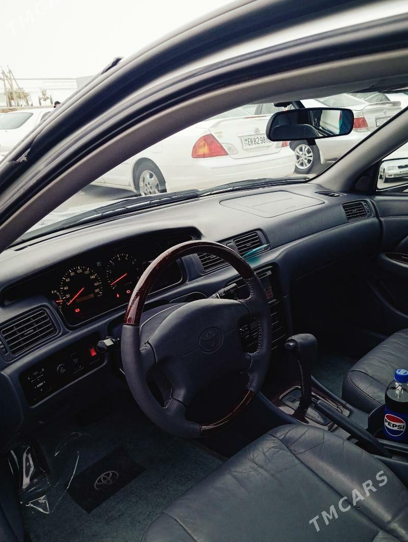 Toyota Camry 2001 - 180 000 TMT - Мары - img 5