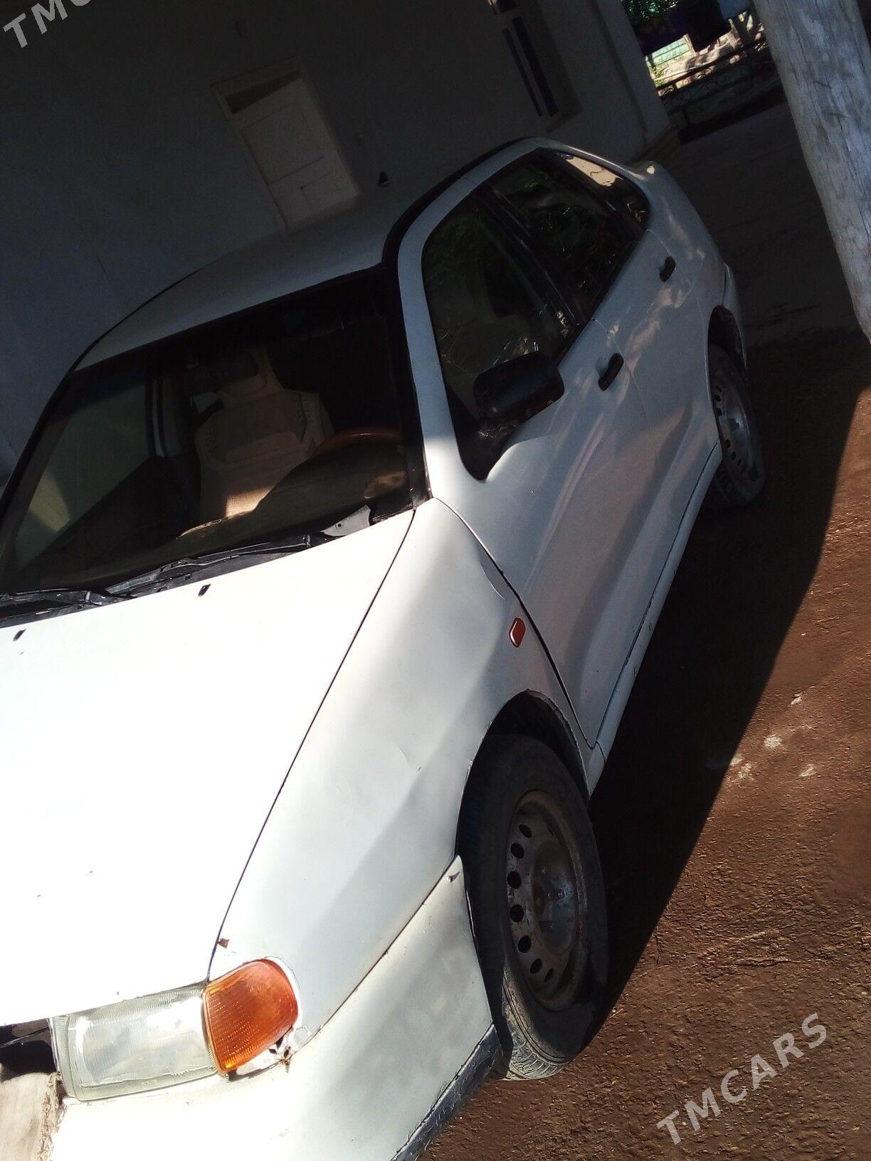 Volkswagen Polo 1998 - 25 000 TMT - Гурбансолтан Едже - img 6