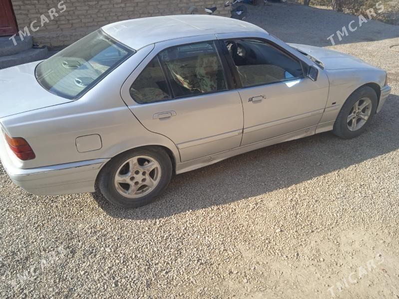BMW 325 1994 - 30 000 TMT - Мары - img 6