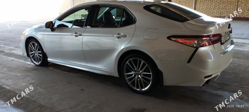 Toyota Camry 2020 - 340 000 TMT - Мары - img 5