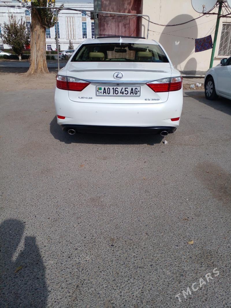 Lexus ES 350 2015 - 340 000 TMT - Мир 3 - img 8