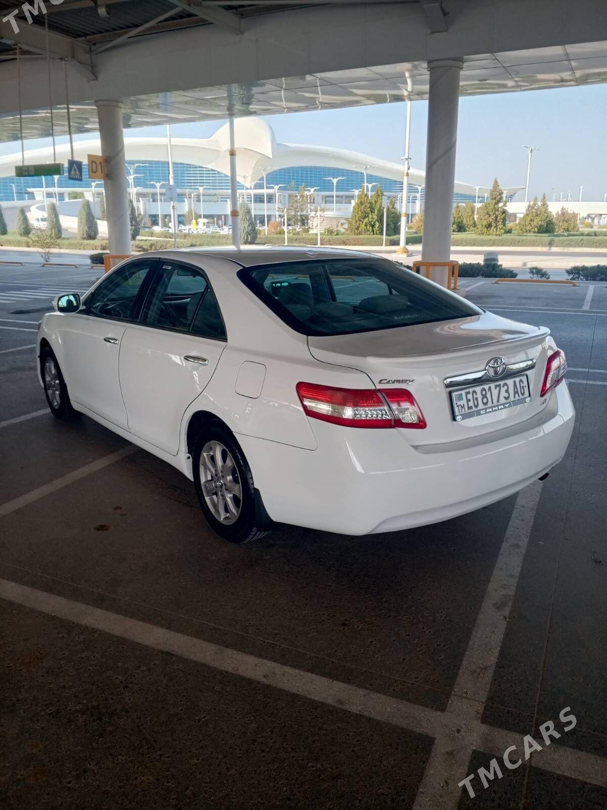 Toyota Camry 2010 - 212 000 TMT - Parahat 8 - img 2