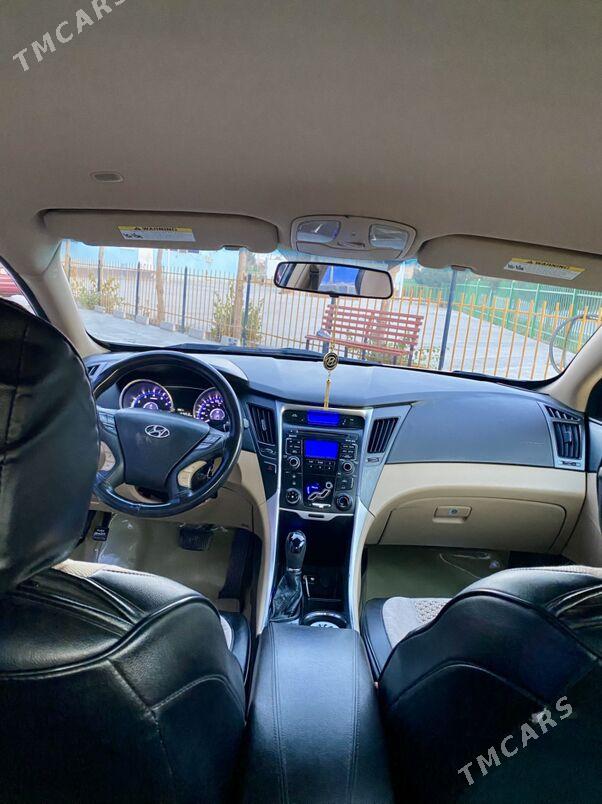 Hyundai Sonata 2010 - 150 000 TMT - Mary - img 6