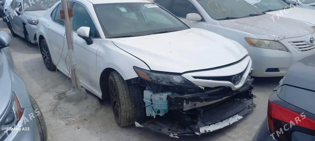 Toyota Camry 2021 - 340 000 TMT - Бузмеин - img 9