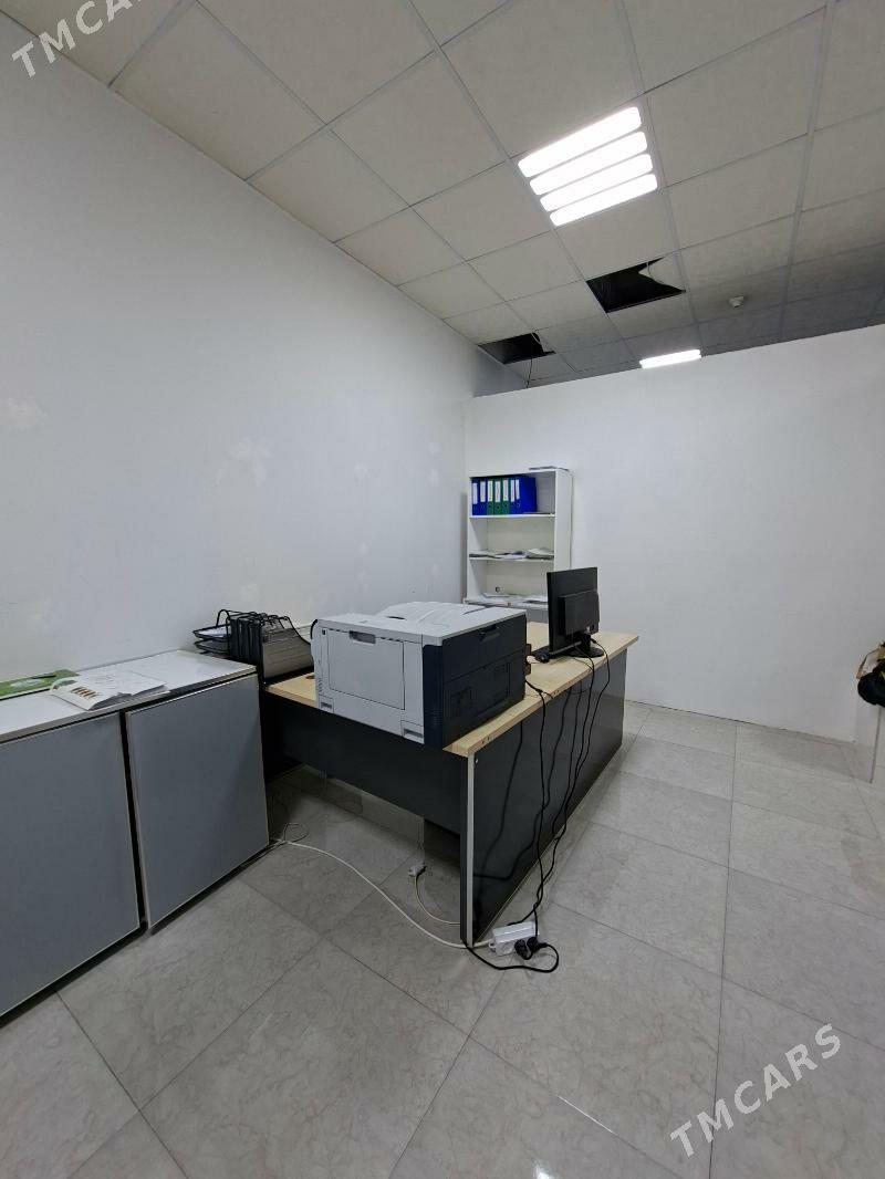 стол - Türkmenbaşy - img 1