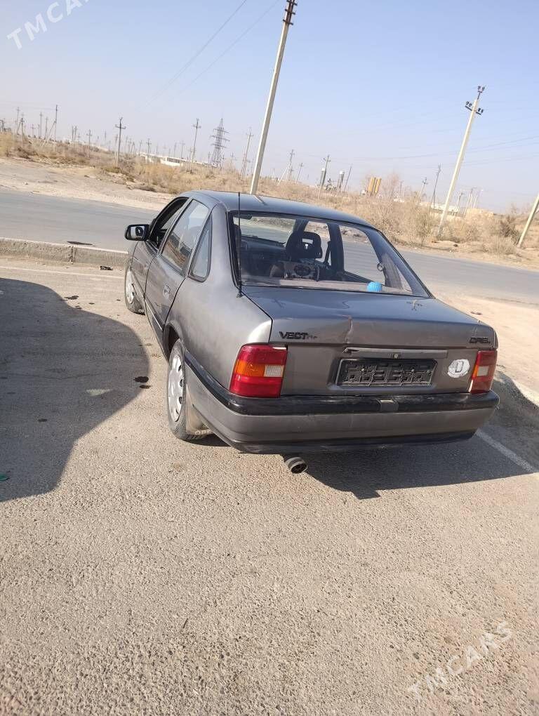 Opel Vectra 1991 - 20 000 TMT - Дянев - img 15