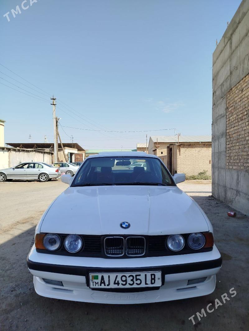 BMW 525 1990 - 32 000 TMT - Türkmenabat - img 4