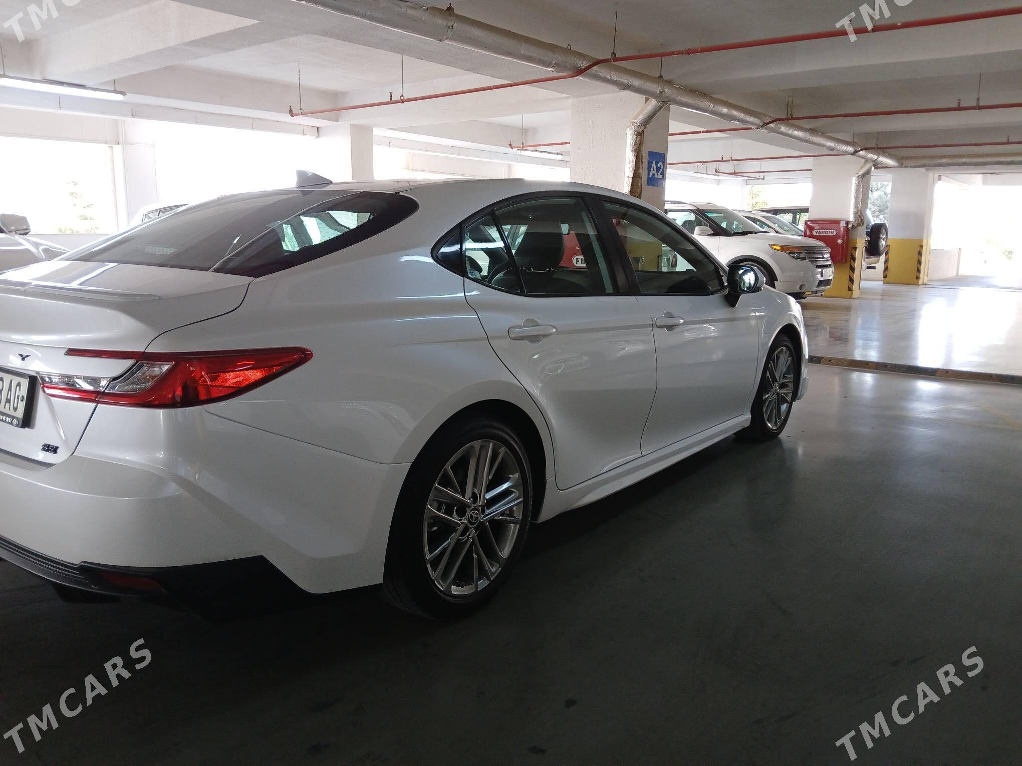 Toyota Camry Hybrid 2025 - 440 000 TMT - Aşgabat - img 5