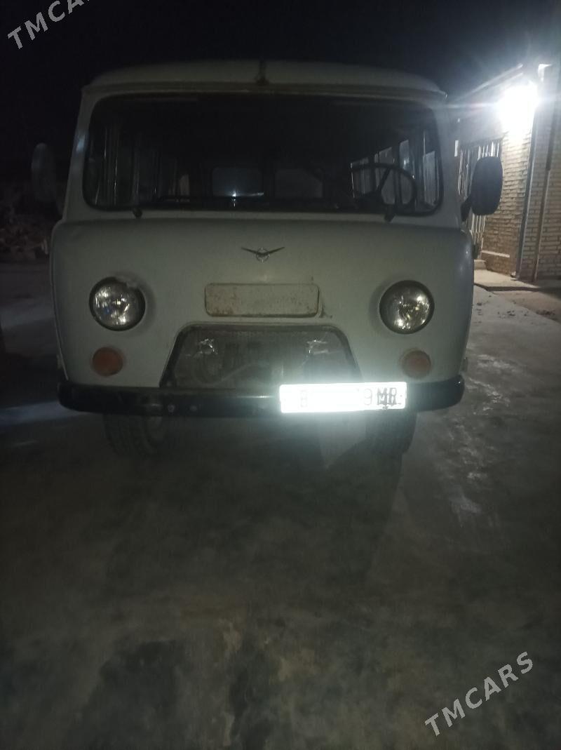 UAZ 469 2000 - 40 000 TMT - Мары - img 9
