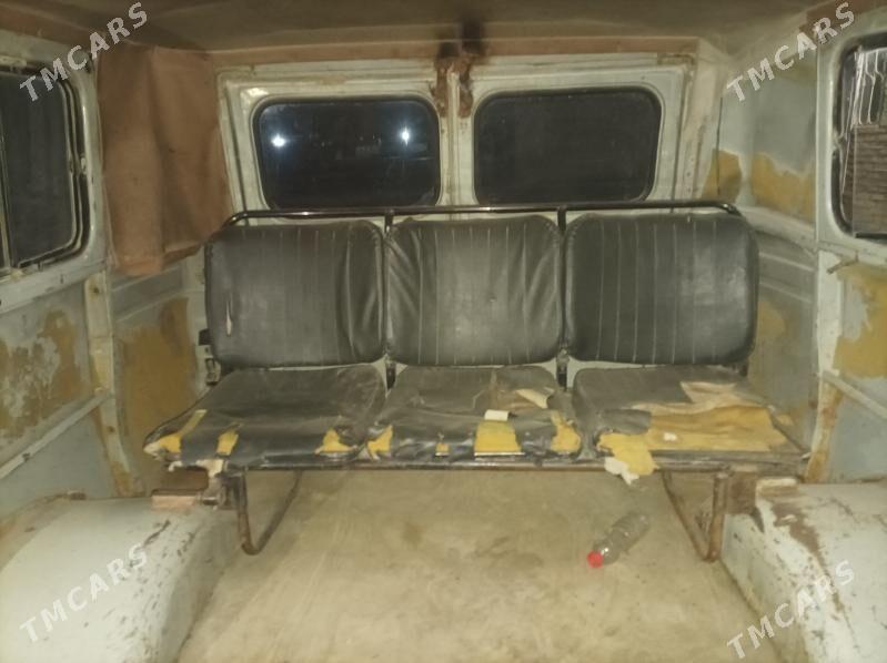 UAZ 469 2000 - 40 000 TMT - Мары - img 6