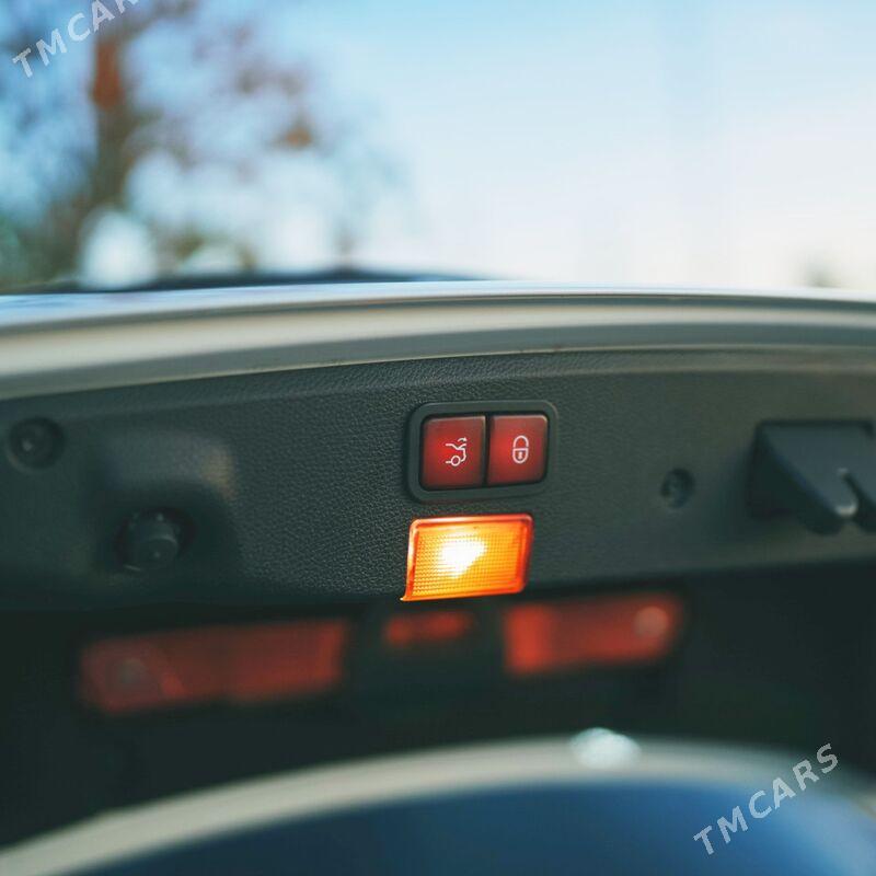 Mercedes-Benz E350 2012 - 325 000 TMT - Ашхабад - img 8