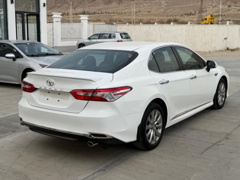 Toyota Camry 2018 - 258 000 TMT - Балканабат - img 5