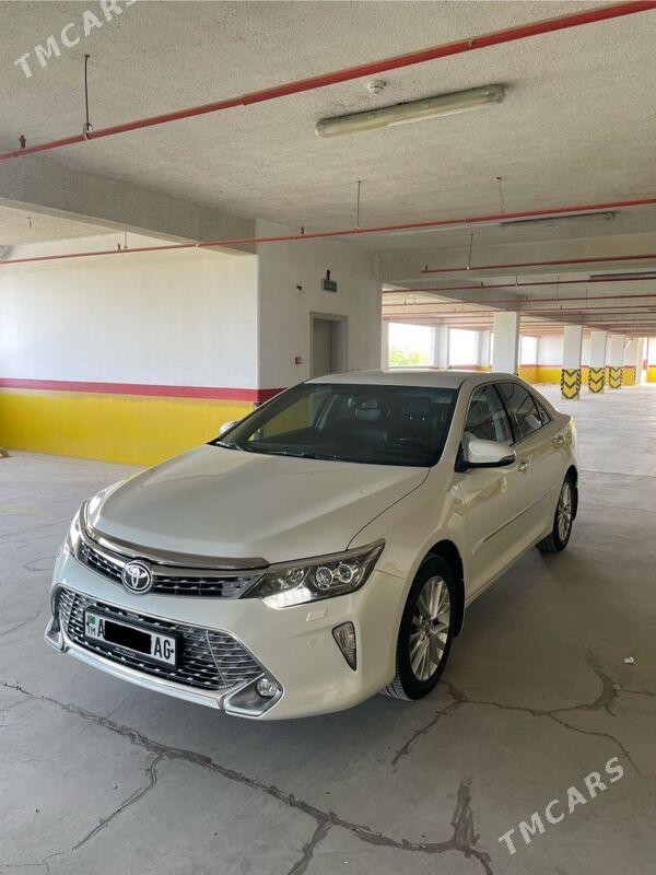 Toyota Camry 2017 - 590 000 TMT - Ашхабад - img 2