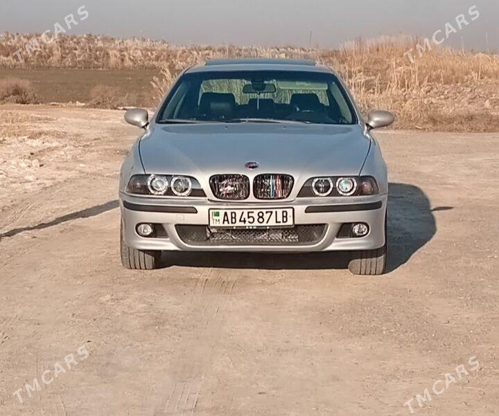 BMW E39 2003 - 130 000 TMT - Dänew - img 4