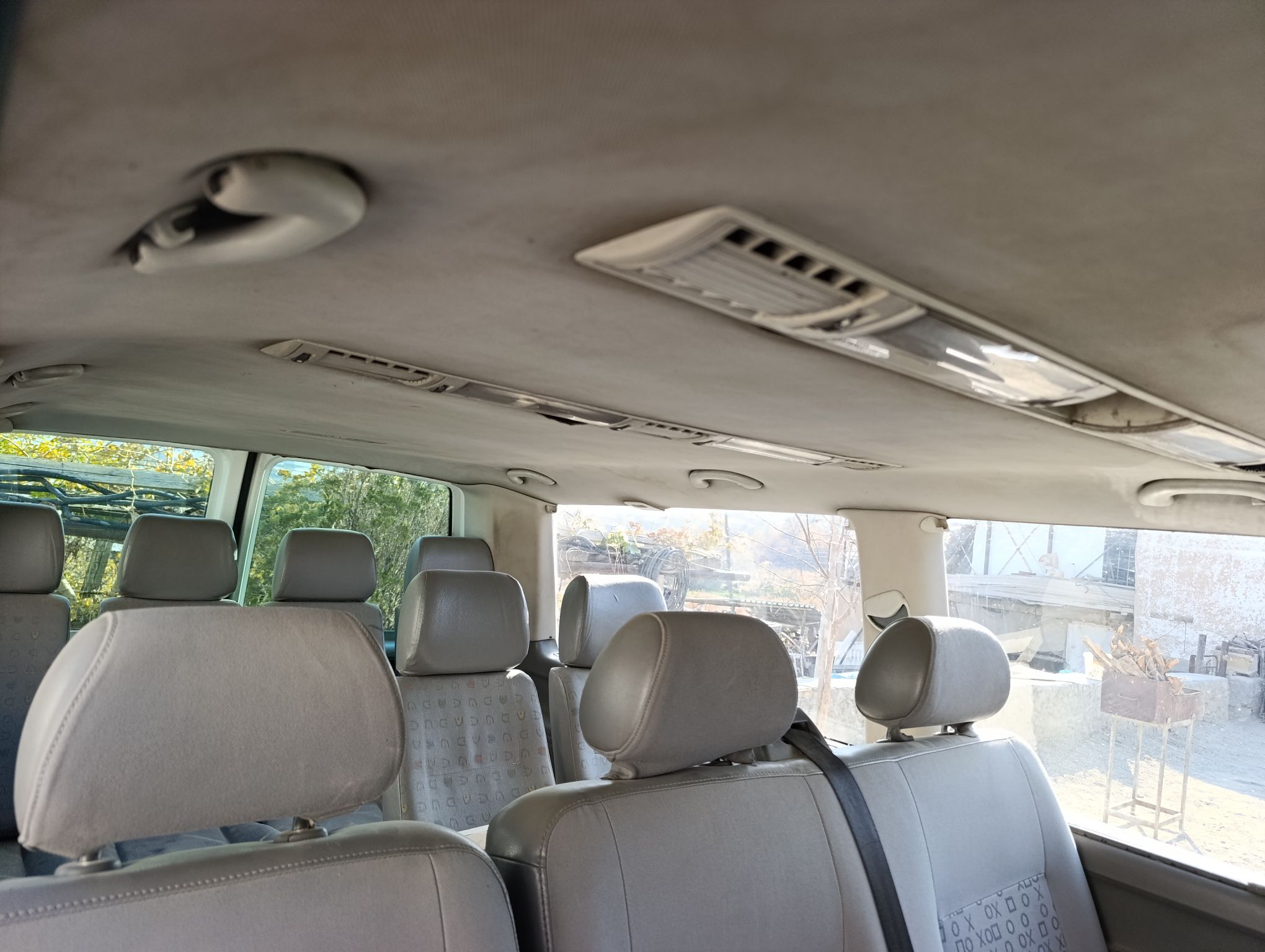 Volkswagen Transporter 2004 - 110 000 TMT - Бахарден - img 1