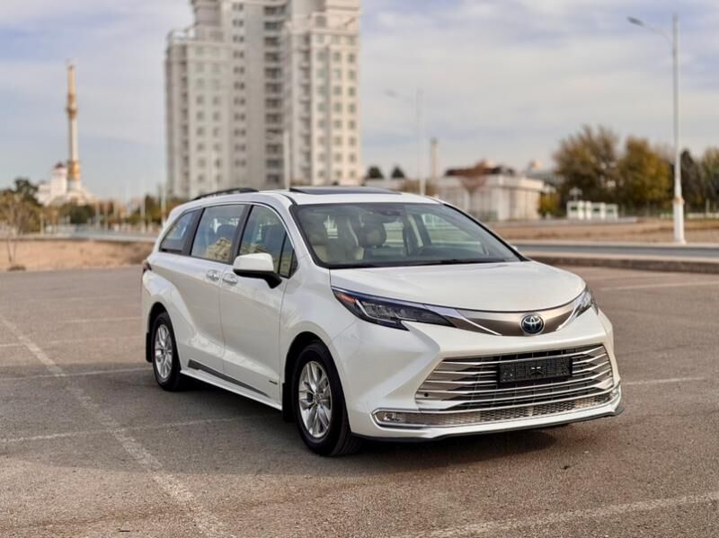 Toyota Sienna 2021 - 555 000 TMT - Ашхабад - img 2