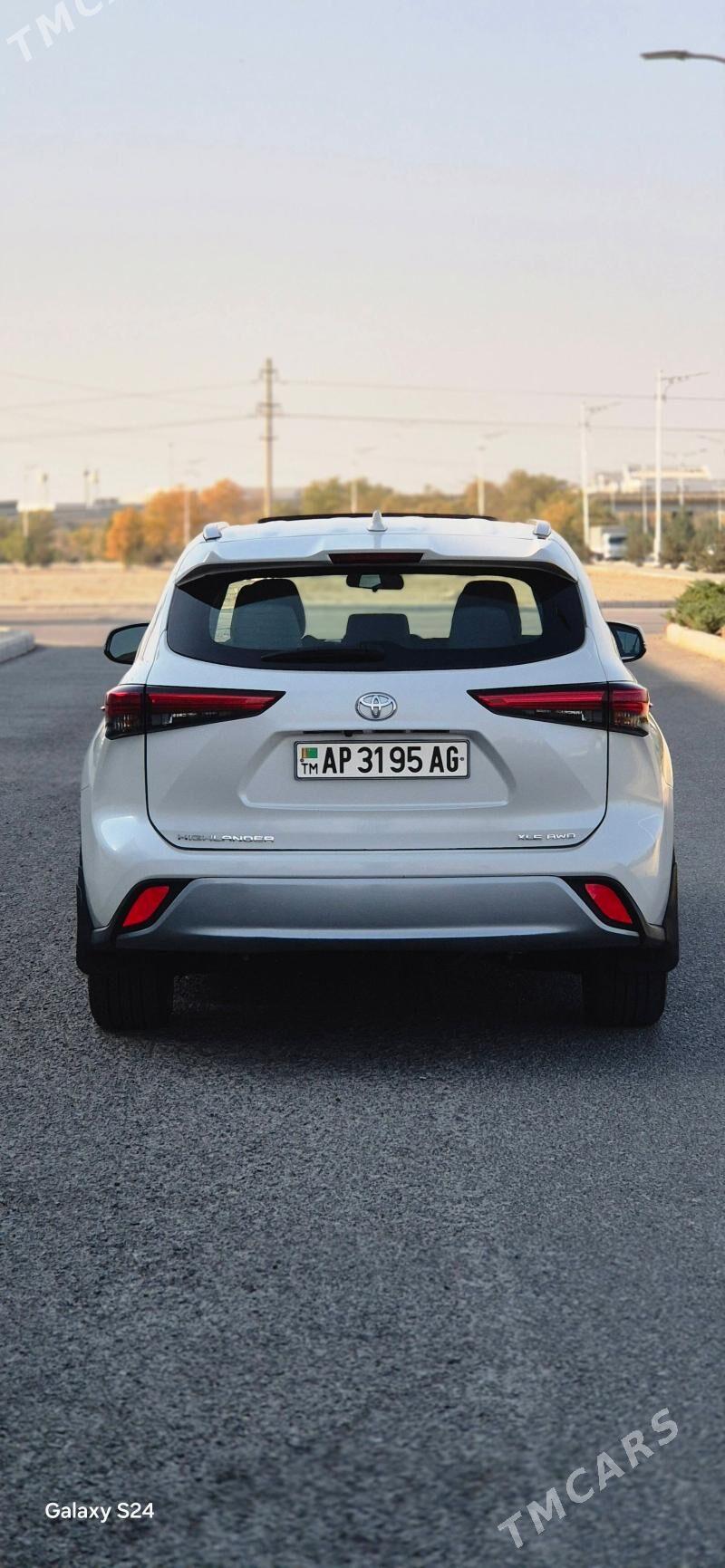 Toyota Highlander 2020 - 405 000 TMT - Ашхабад - img 3