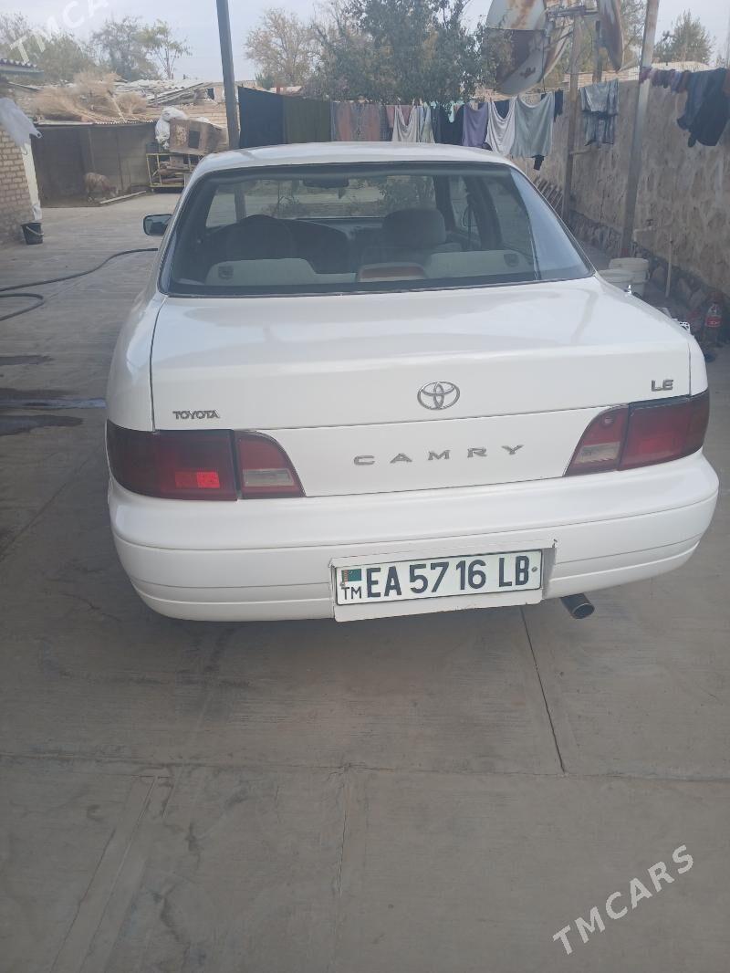 Toyota Camry 1996 - 85 000 TMT - Ходжамбаз - img 3
