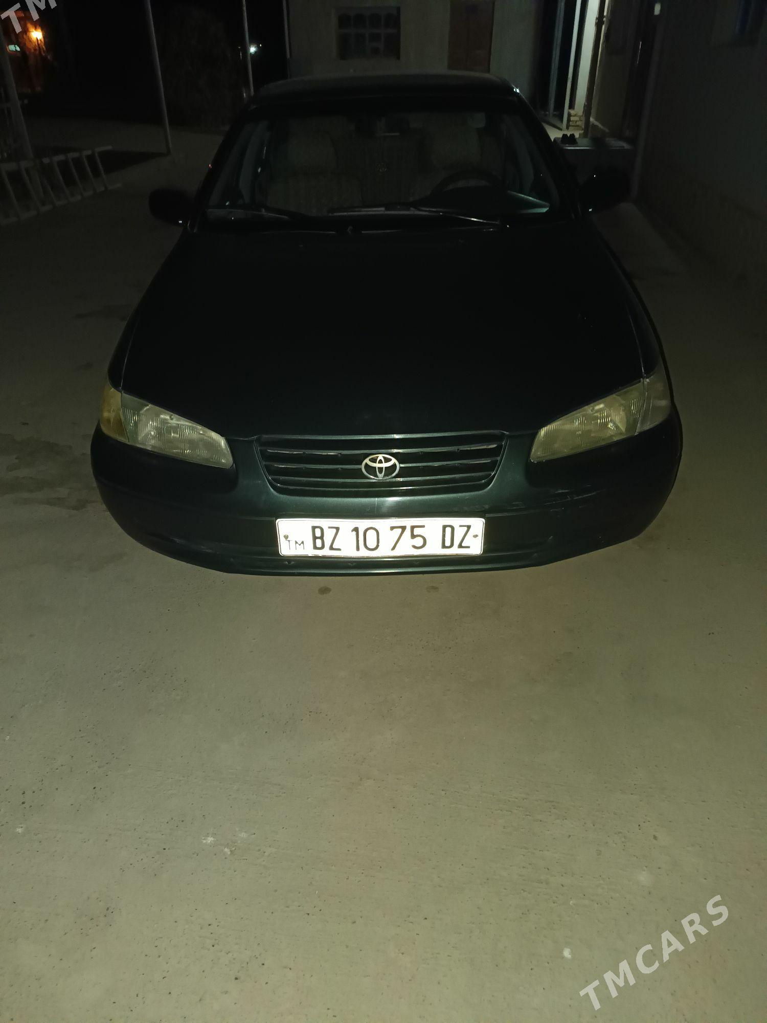 Toyota Camry 1999 - 135 000 TMT - Губадаг - img 3
